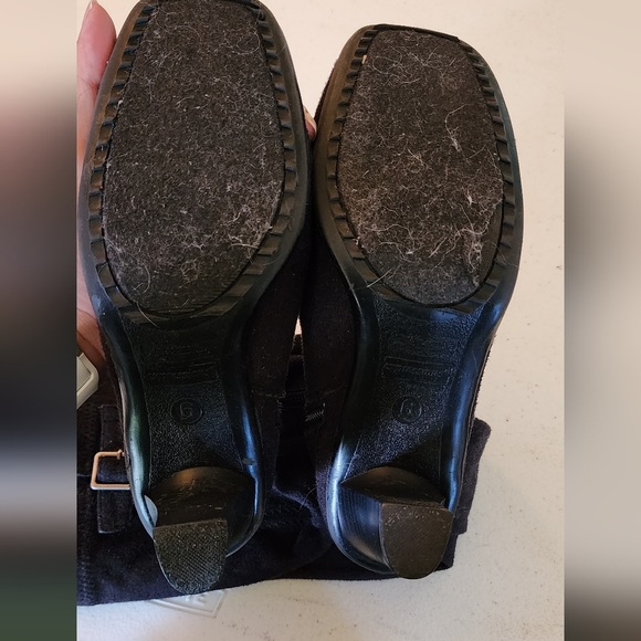 Mid calf tight Boots - Picture 6 of 6